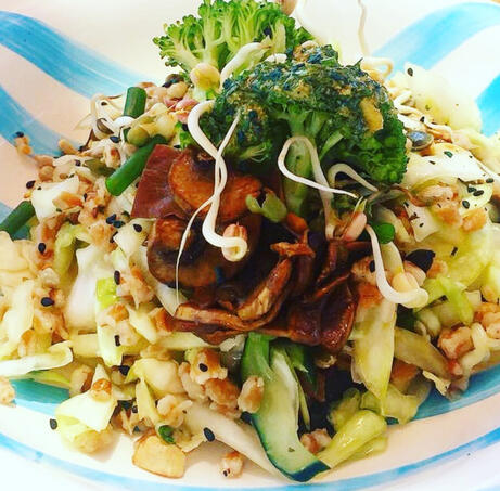B A R L E Y salad